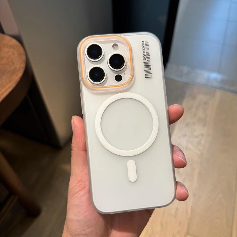 Soft Sand Transparent MagSafe Phone Case