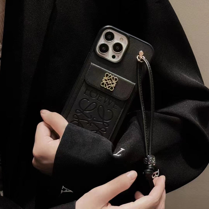 Shiny Crystal iPhone Case: Chic Design