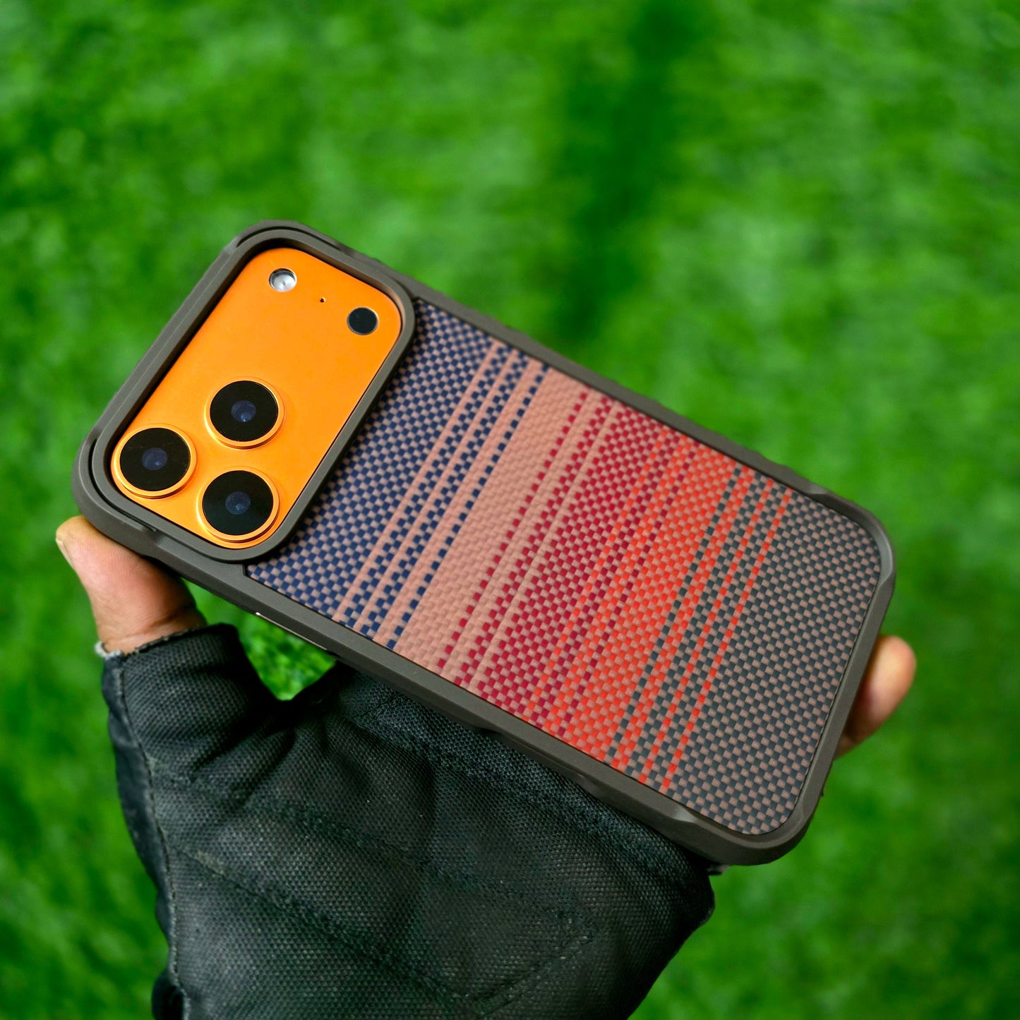 iPhone 17 Pro Max Aramid Carbon Fiber Texture Cover with Magsafe - Brown