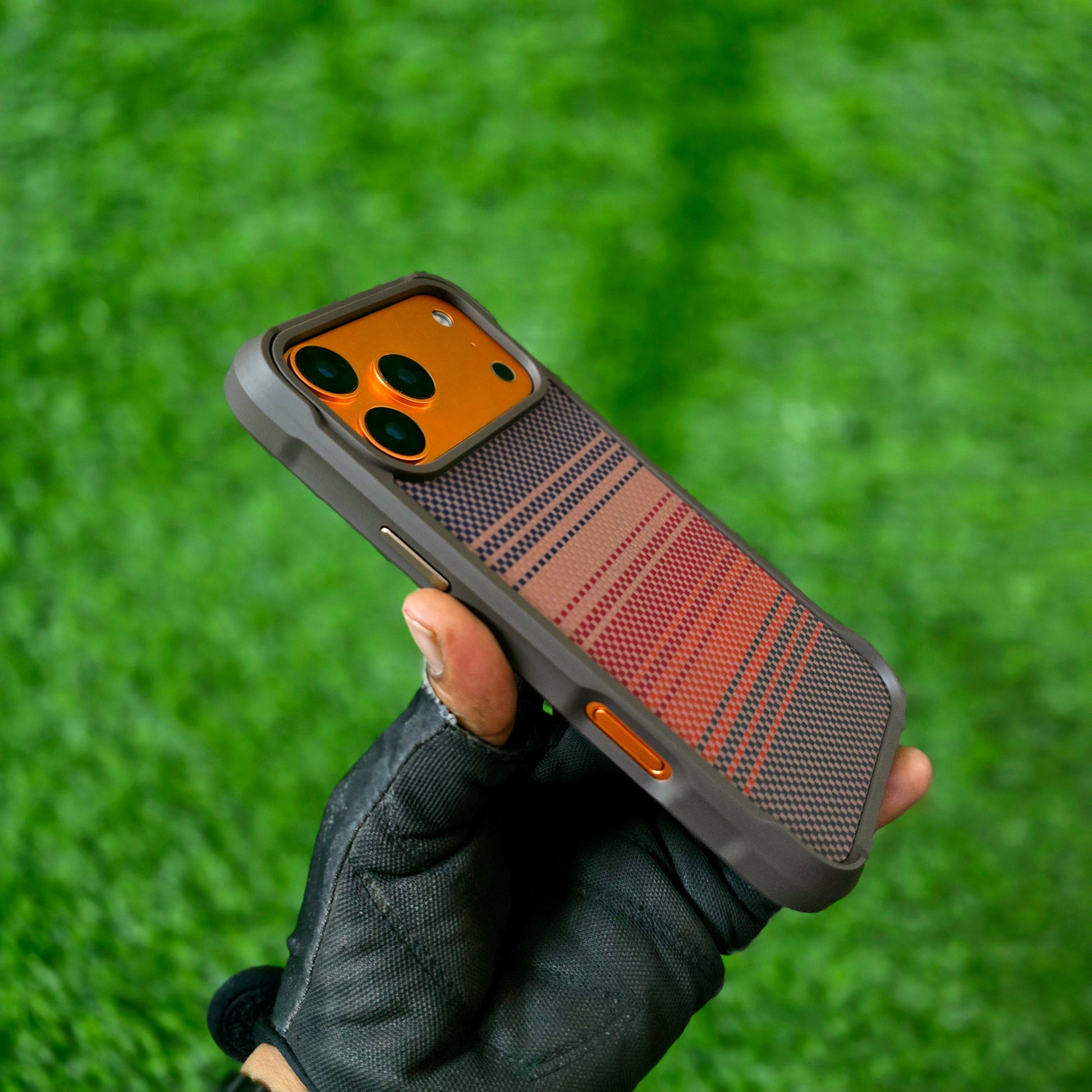 iPhone 17 Pro Max Aramid Carbon Fiber Texture Cover with Magsafe - Brown