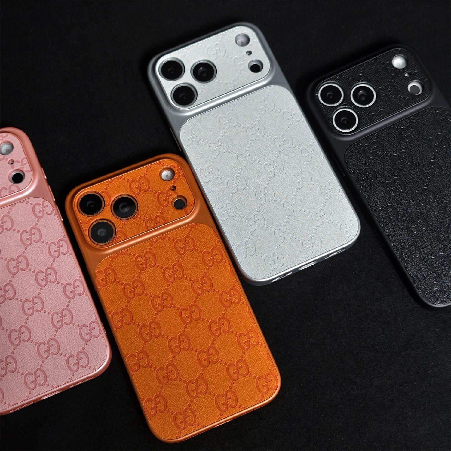 GG EMBOSSED PATTERN