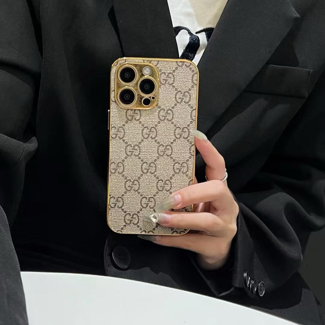 New Design Luxury Phone Case with Golden Border for iPhone 12-17