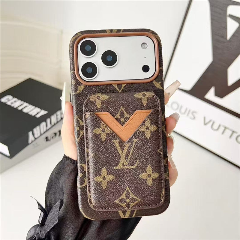 Distressed Heritage Case for iPhone 13-17