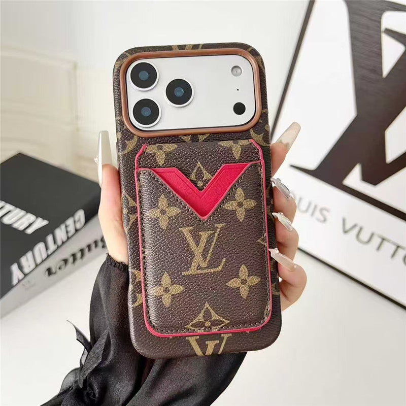 Distressed Heritage Case for iPhone 13-17