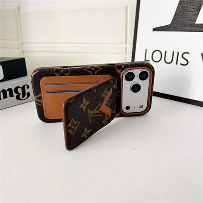 Distressed Heritage Case for iPhone 13-17