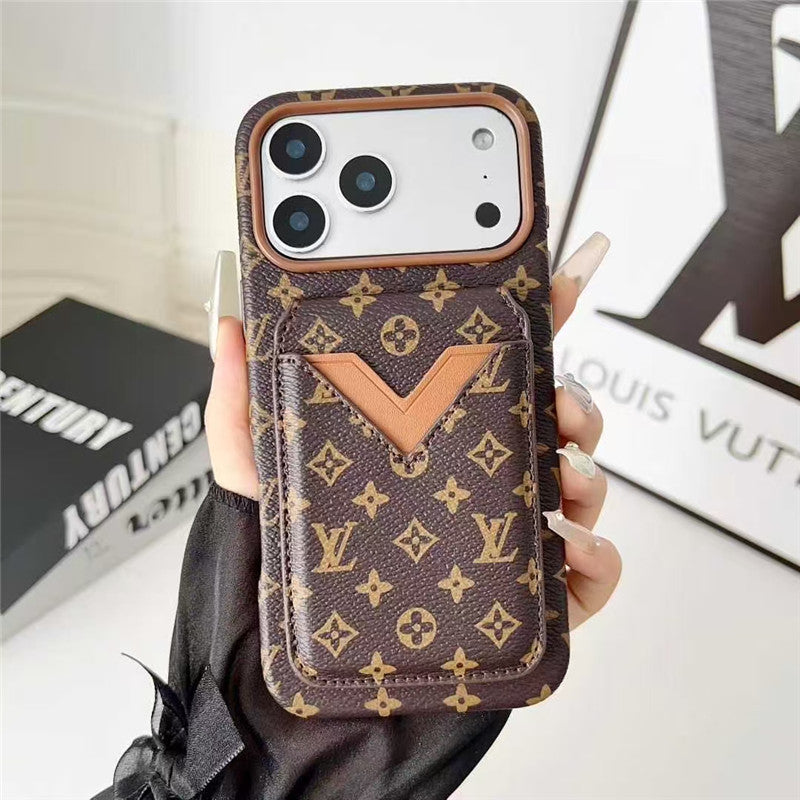 Distressed Heritage Case for iPhone 13-17