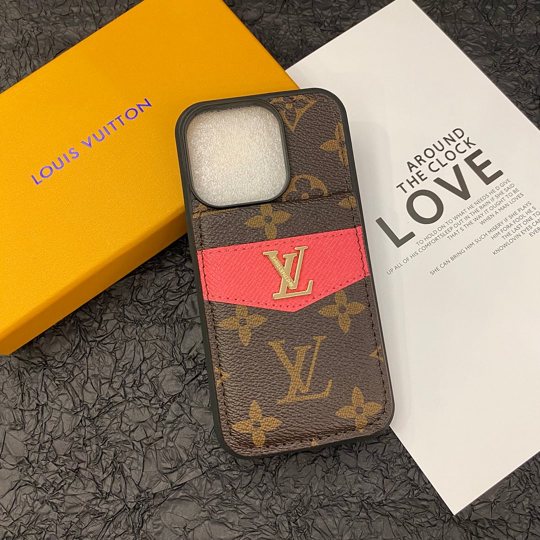 Luxury Phone Case Made of Genuine Leather with a Monogram Pattern for iPhone 13-17
