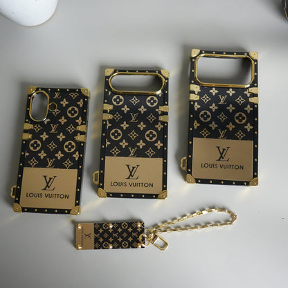 Luxury Brand Shiny Trunk Case For iPhone 12-17