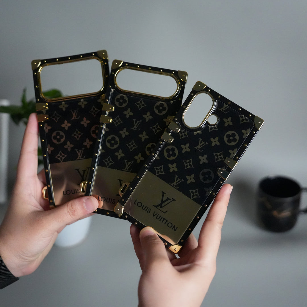 Luxury Brand Shiny Trunk Case For iPhone 12-17