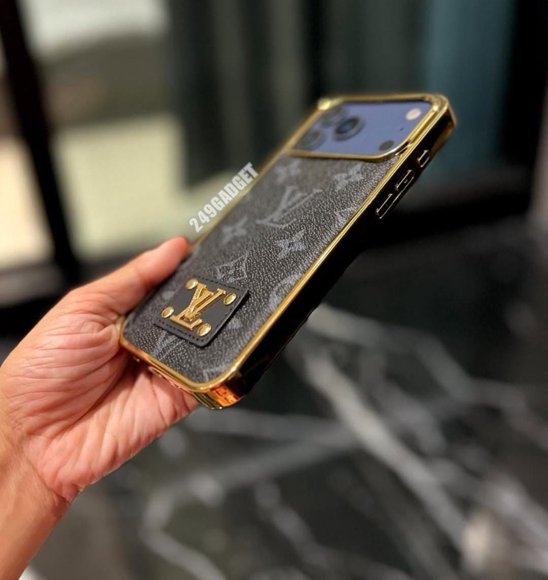 Luxury Phone Case with Gold Logo For iPhone 12-17