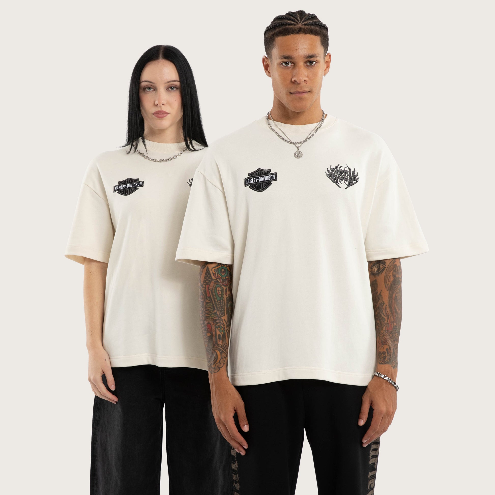 Outlaw Loopback Street Tee Tofu