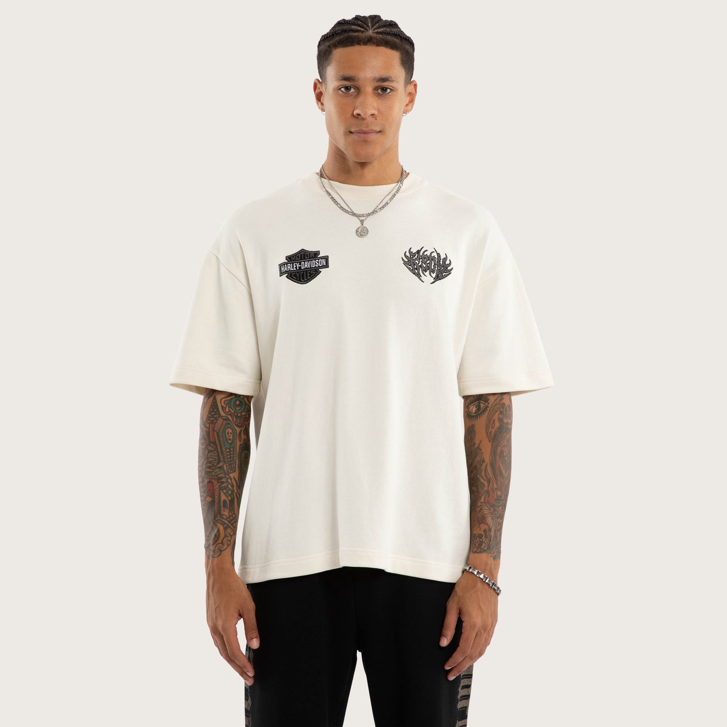 Outlaw Loopback Street Tee Tofu