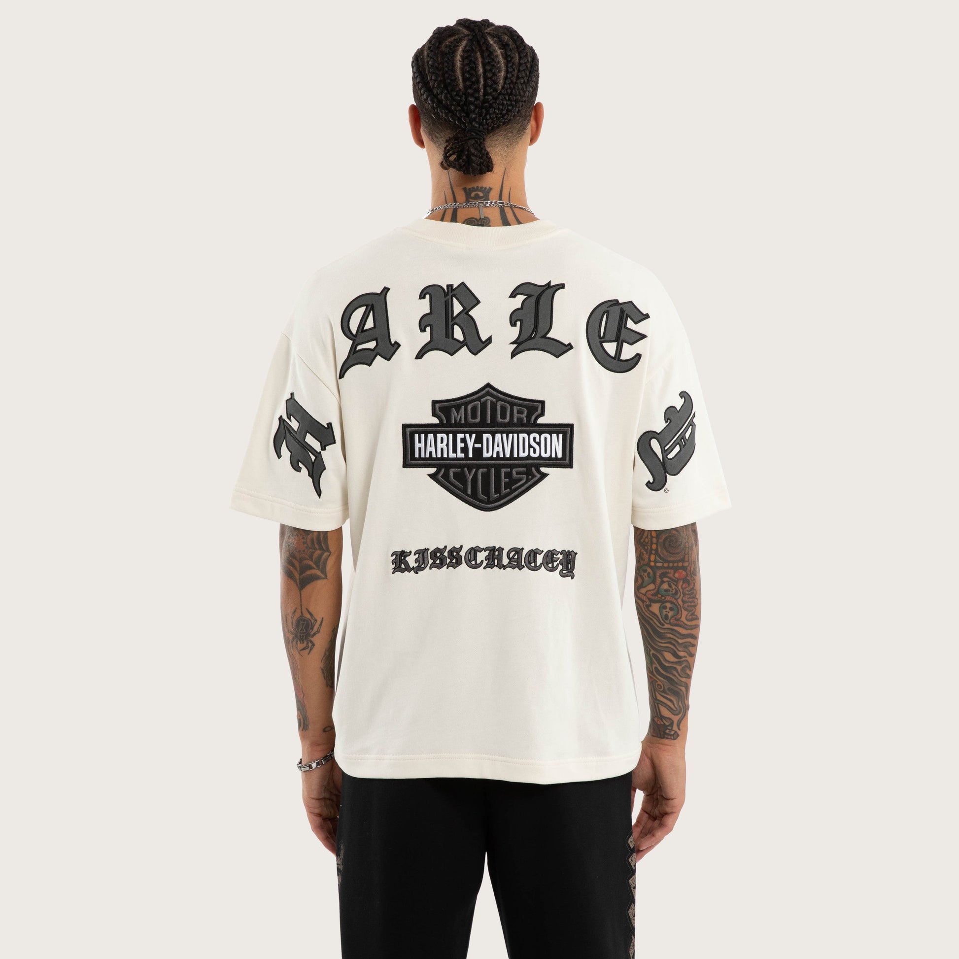 Outlaw Loopback Street Tee Tofu