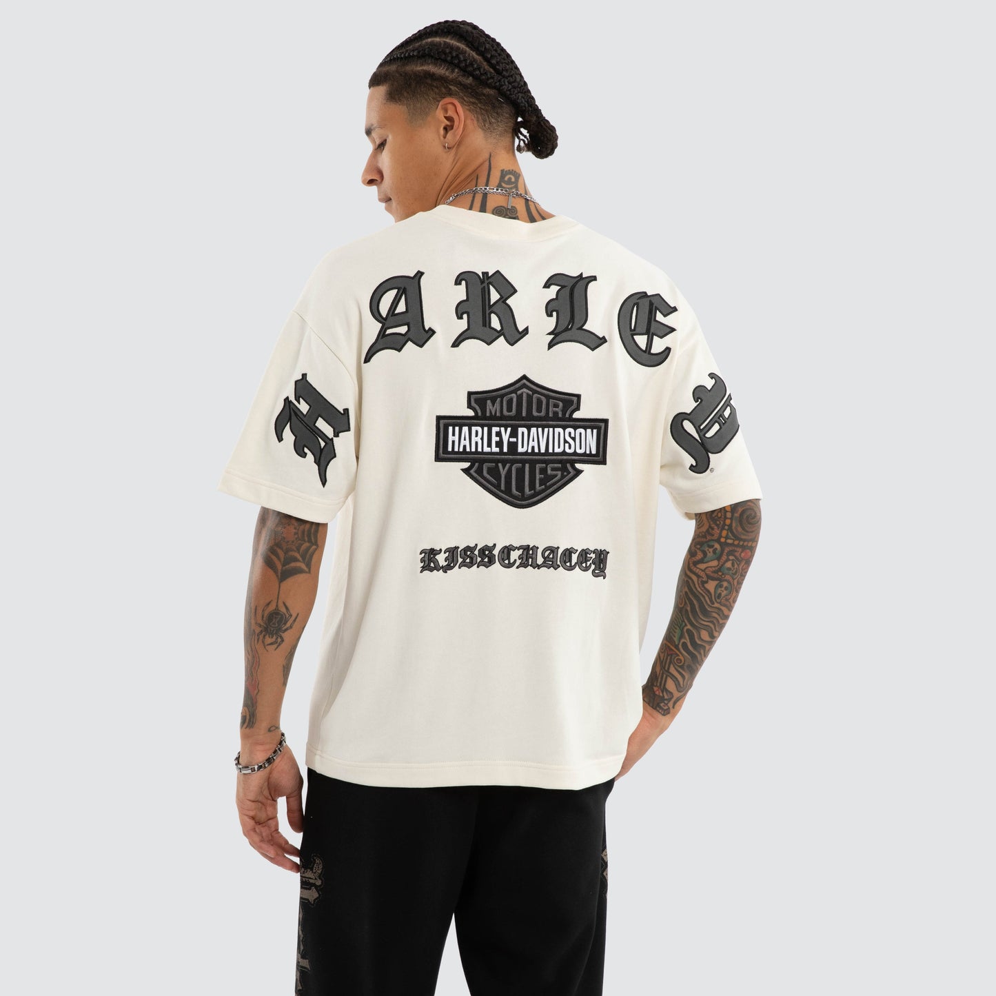 Outlaw Loopback Street Tee Tofu