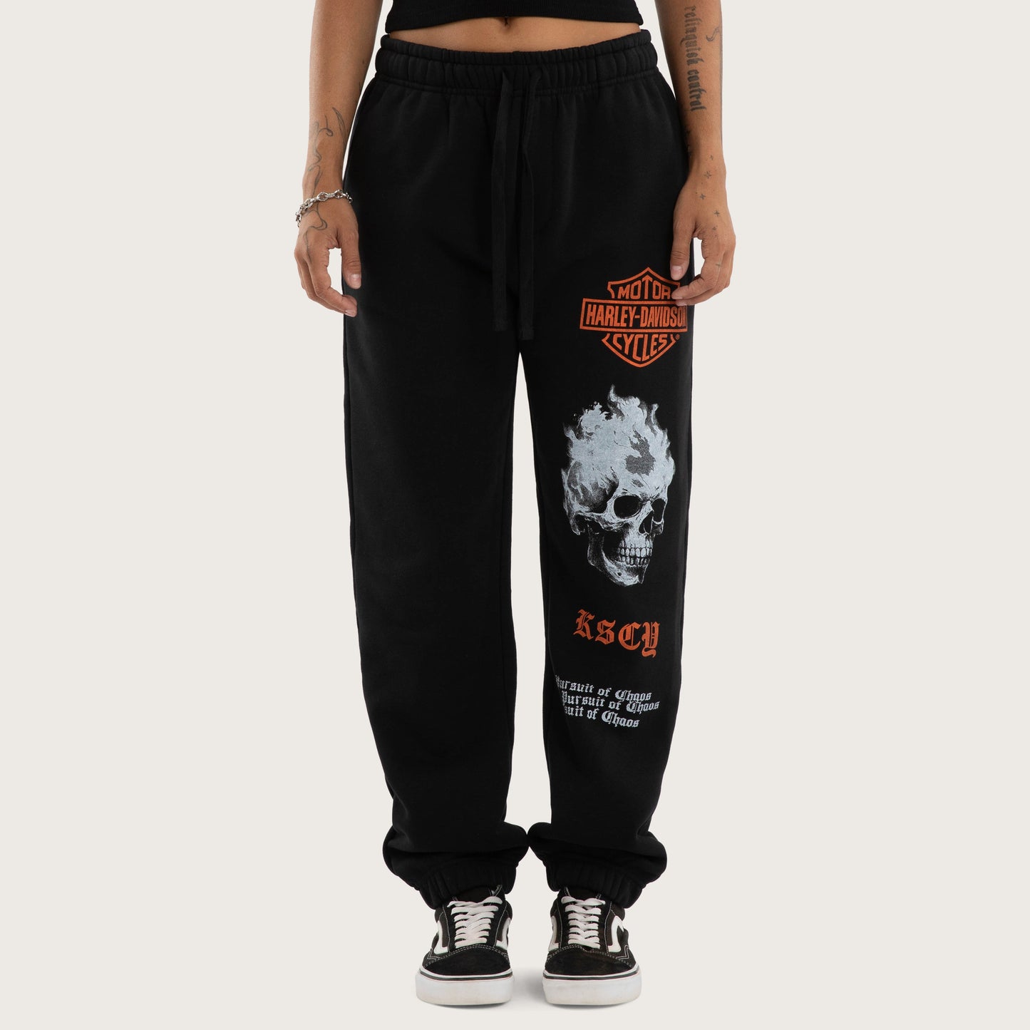 Earn Straight Trackpant Jet Black