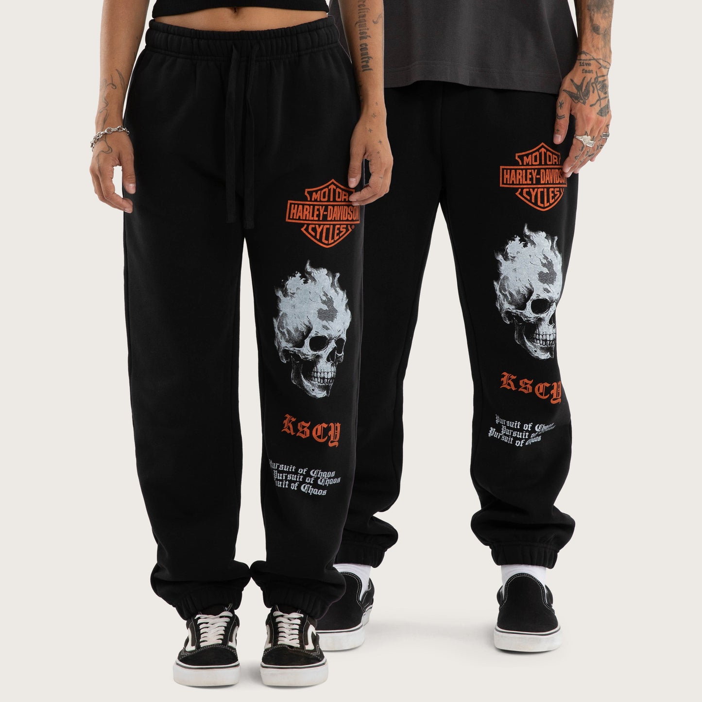 Earn Straight Trackpant Jet Black
