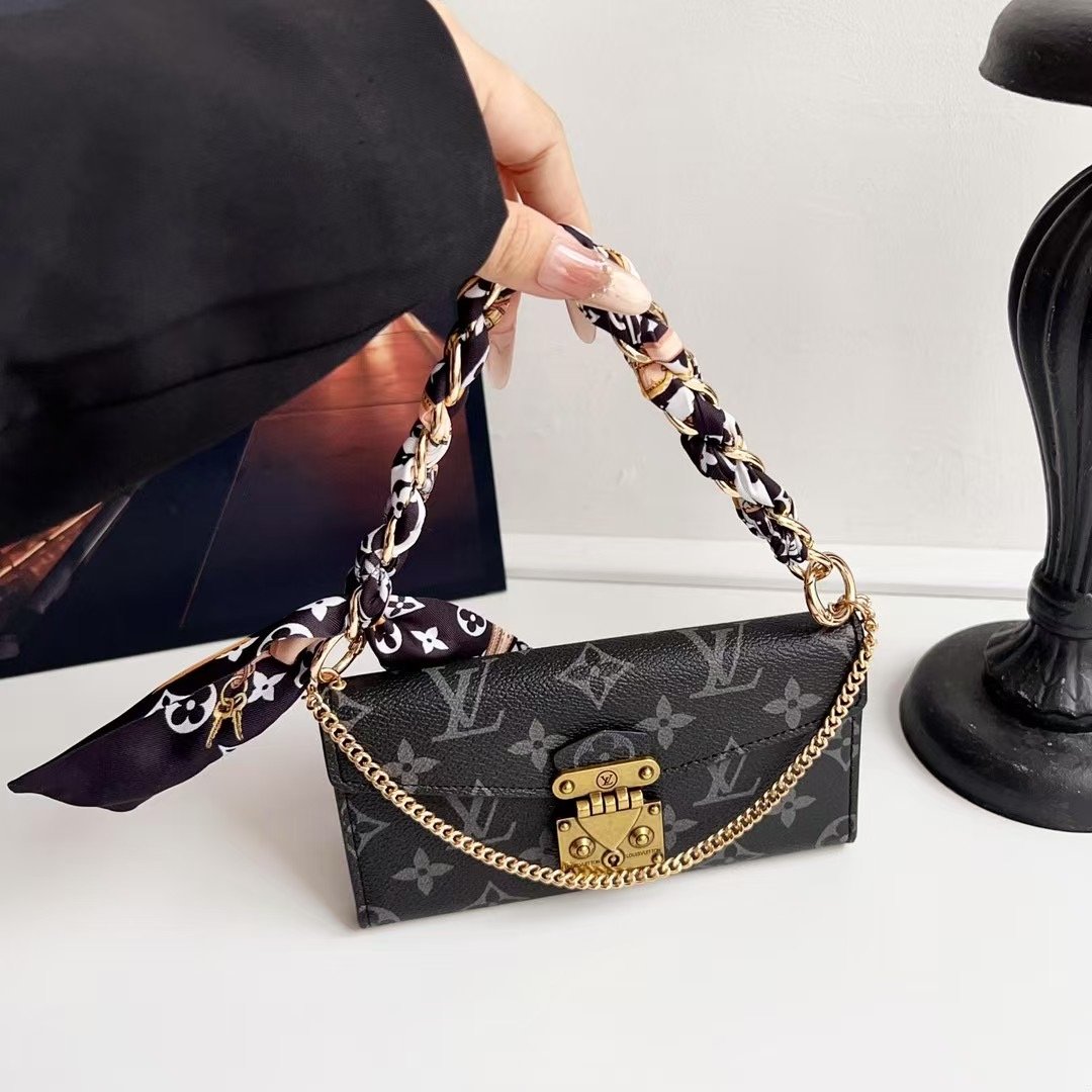 Luxury Wallet Phone Case Card Holder with Chain For iPhone 12-17