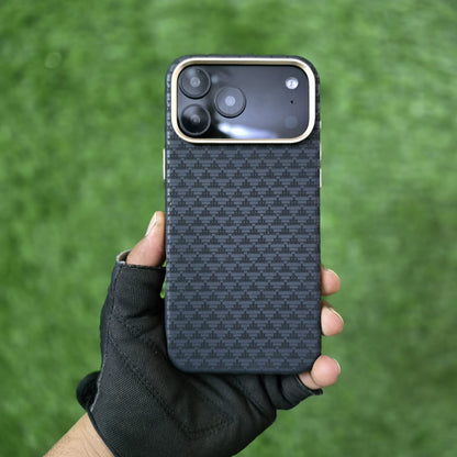 iPhone 17 Pro Max Carbon Cover, SIBLING Series Case with Metal Camera Protection - Black