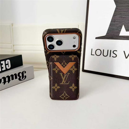 Distressed Heritage Case for iPhone 13-17