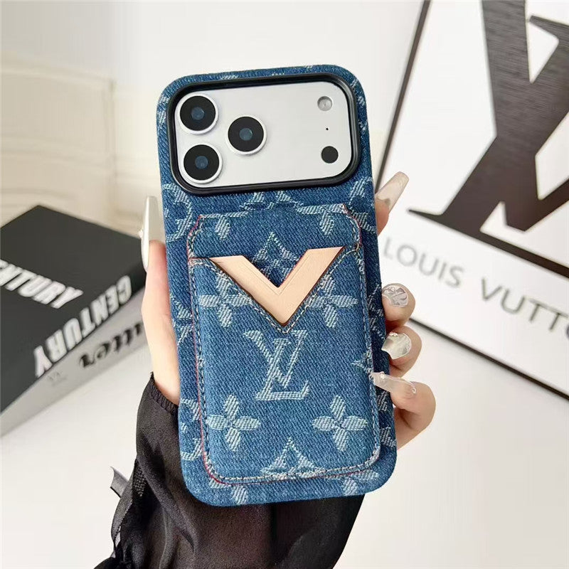 Distressed Heritage Case for iPhone 13-17