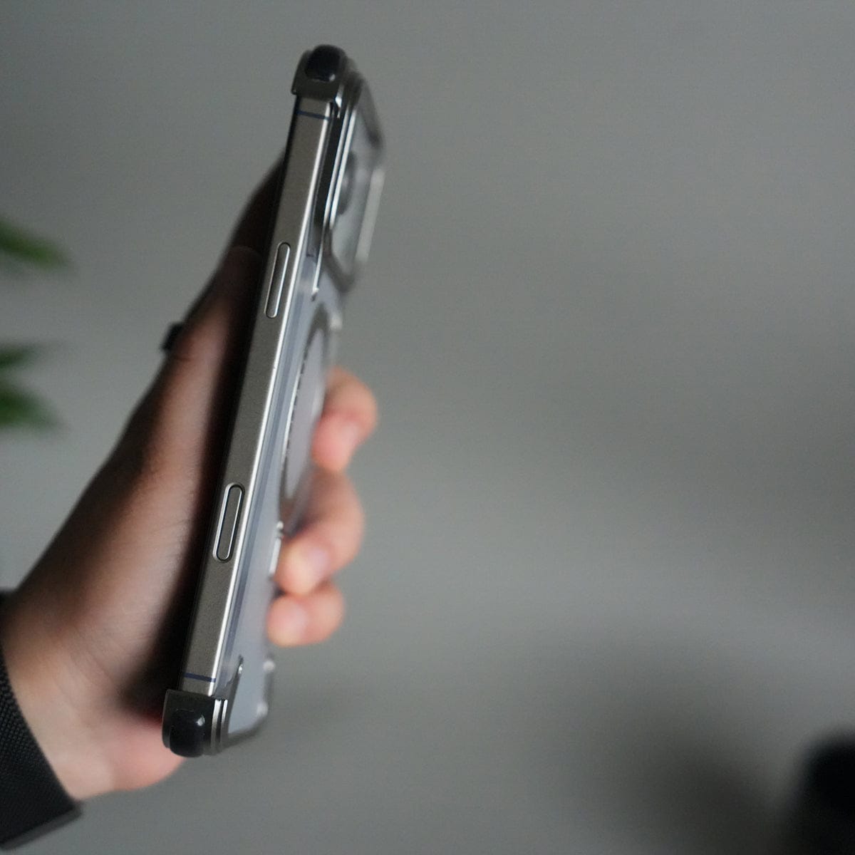 iPhone 17 Pro Frosted Frameless Metal Kickstand Case