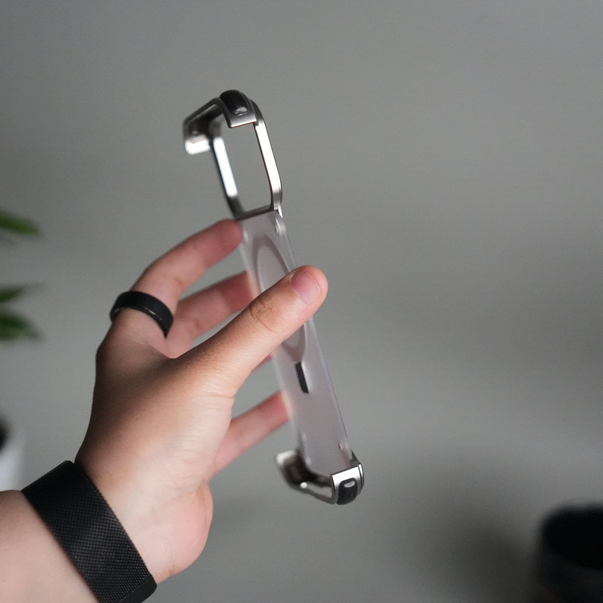 iPhone 17 Pro Frosted Frameless Metal Kickstand Case
