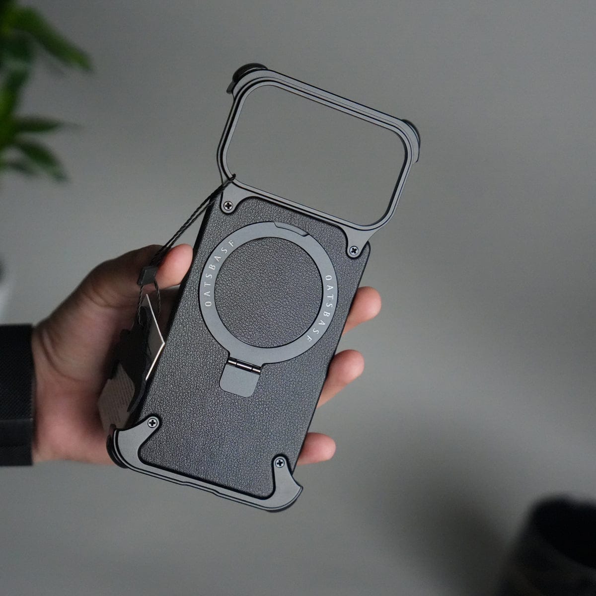 iPhone 17 Pro Leather Frameless Metal Kickstand Case