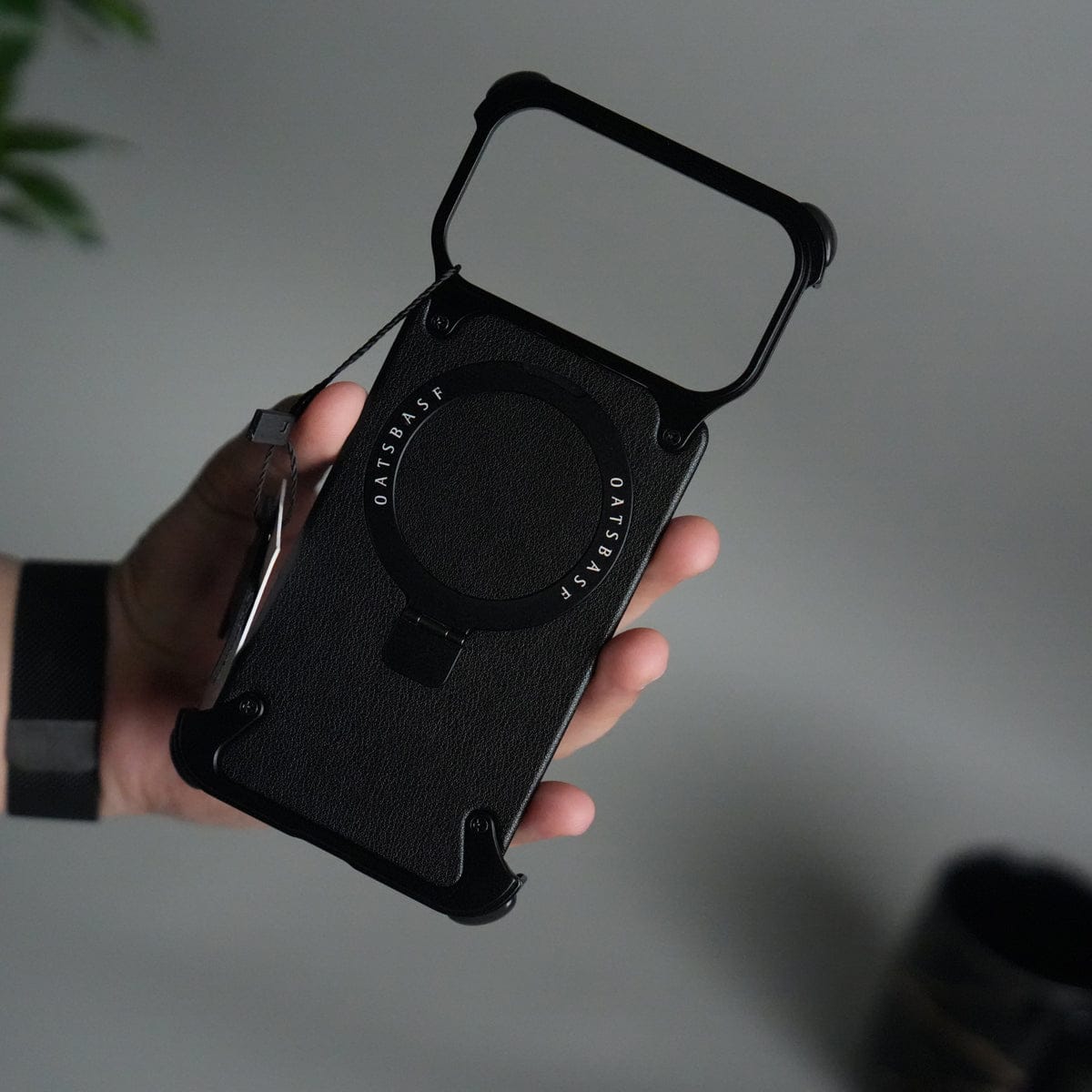 iPhone 17 Pro Leather Frameless Metal Kickstand Case