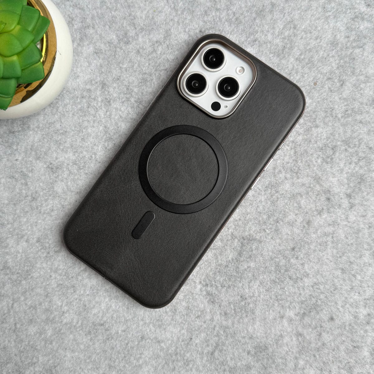 iPhone 15 Pro Max Metallic Textured Leather MagSafe Ring Case Cover