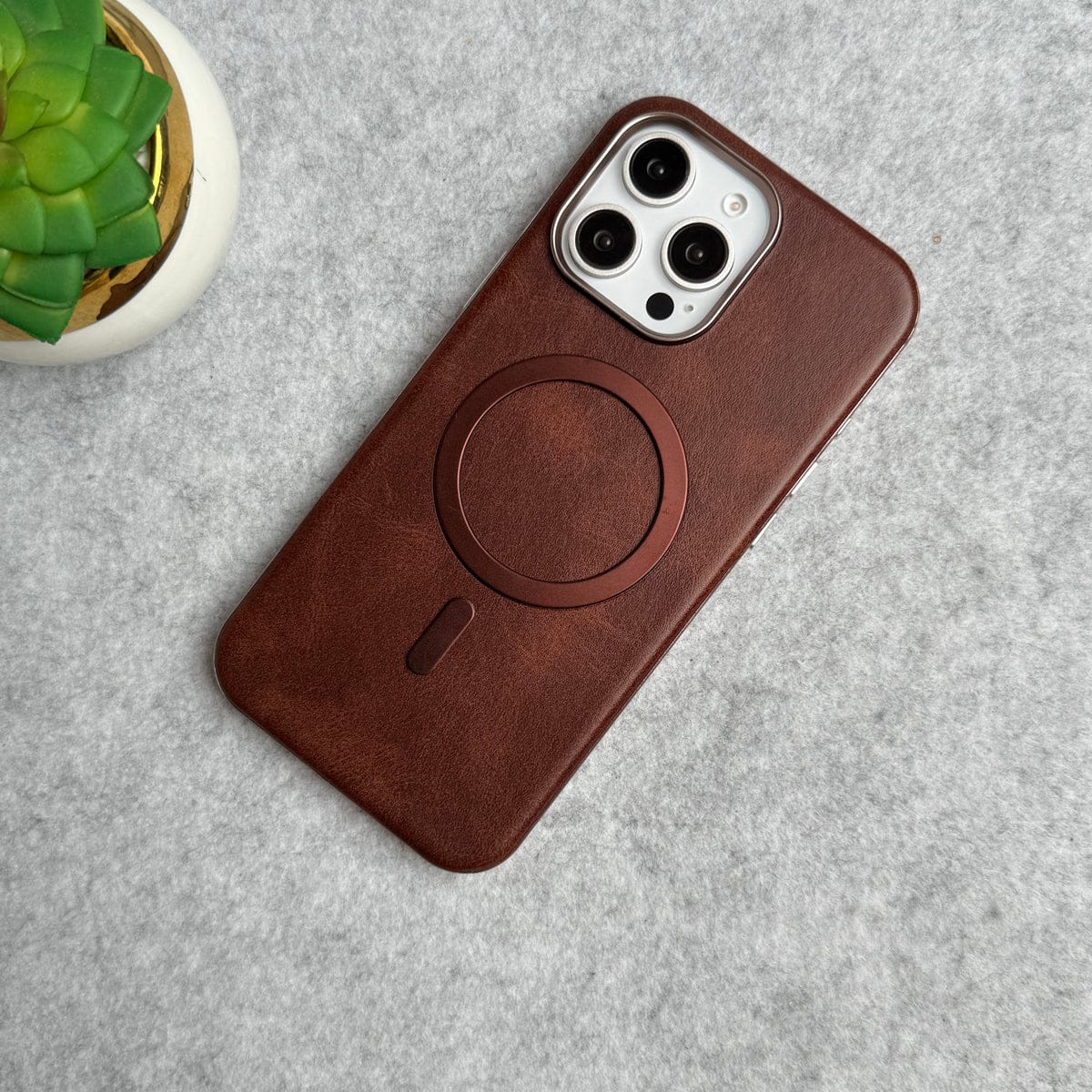 iPhone 15 Pro Max Metallic Textured Leather MagSafe Ring Case Cover