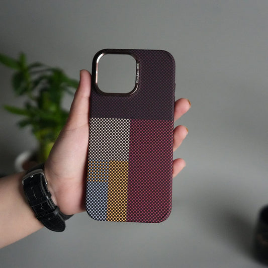iPhone 15 Series Carbon Fiber Texture Design Hard Pc MagSafe Case Cover CornerYellow
