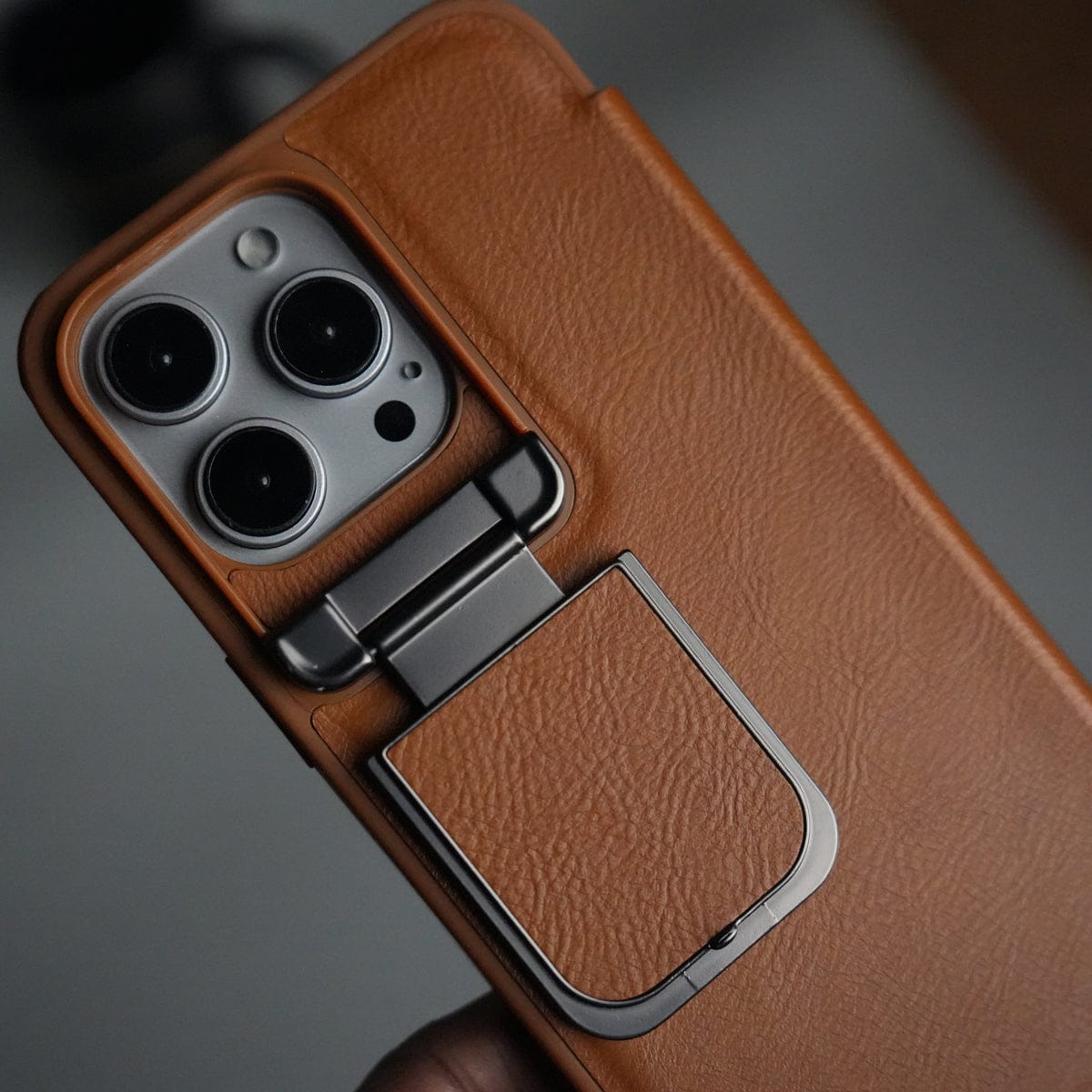 iPhone 15 Series Flip Case With Metal Camera Stand