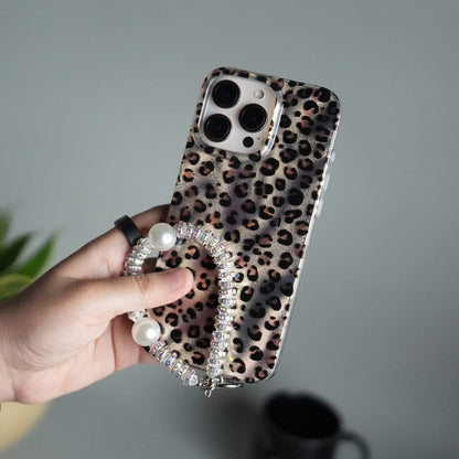 iPhone 16 Series Leopard Print Case with Beaded Wrist Strap | Cute Transparent Designer Cover