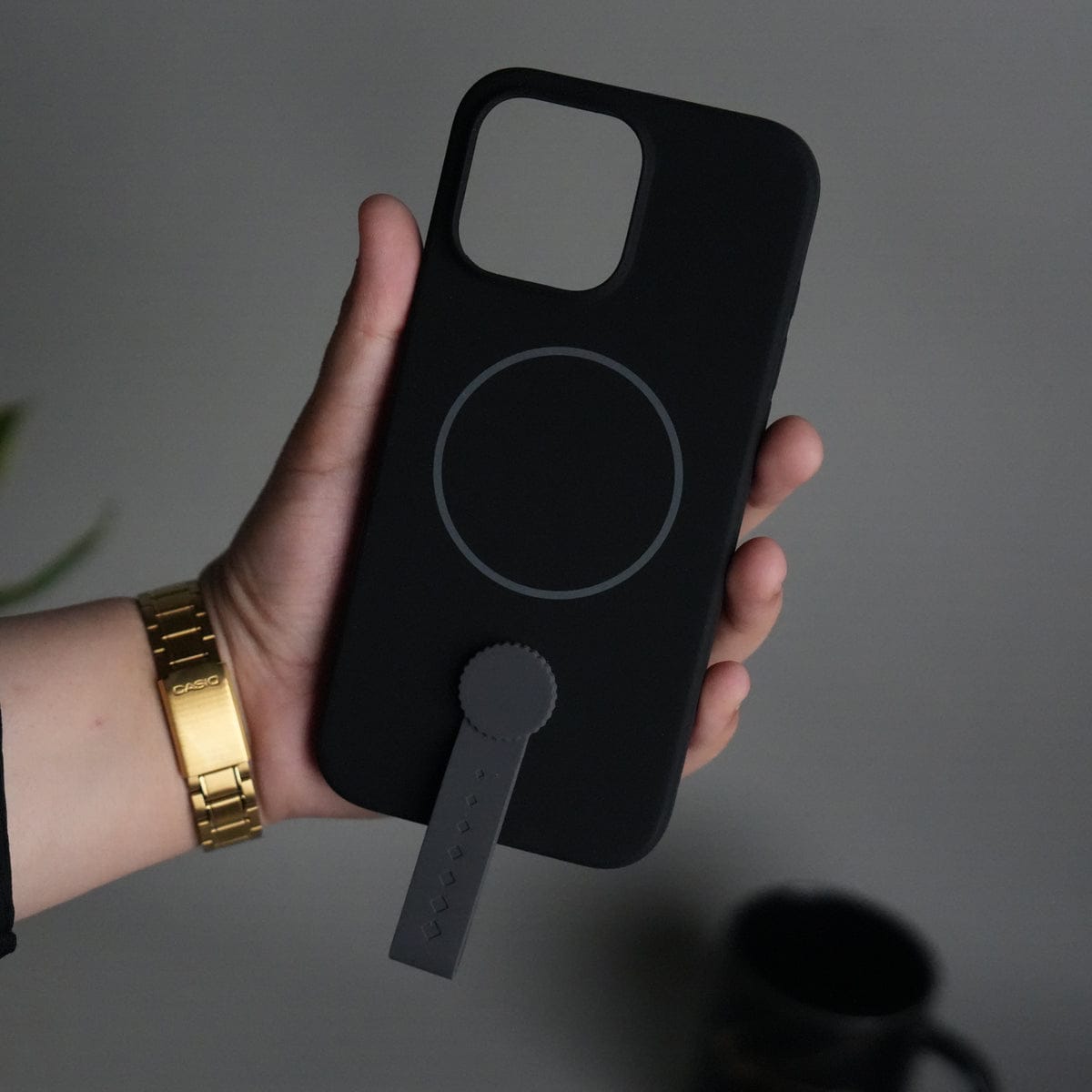 iPhone 16 Pro Max Silicone Case | Magnetic Ring | Silicone Rotating Grip Strap Cover