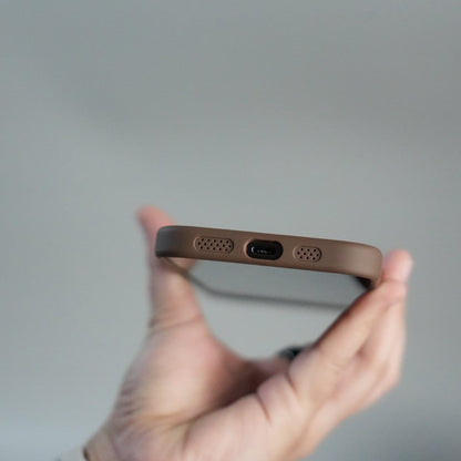 iPhone 16 Series Carbon Fiber Design MagSafe Cover