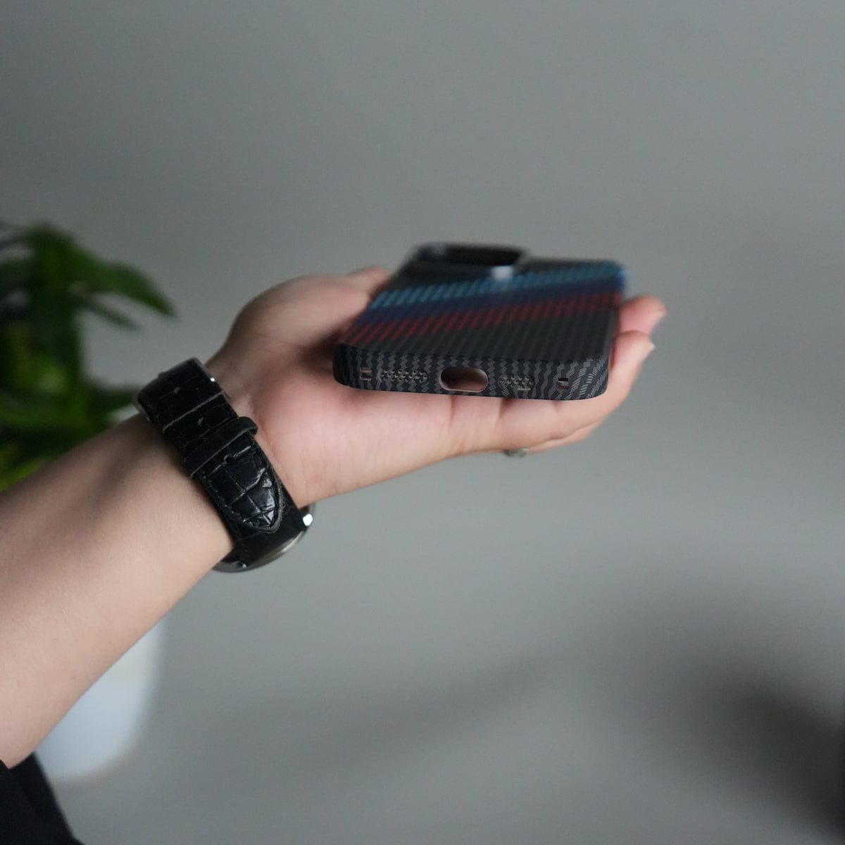 iPhone 16 Series Carbon Fiber Texture Design Hard Pc MagSafe Case Cover MintBlueRed