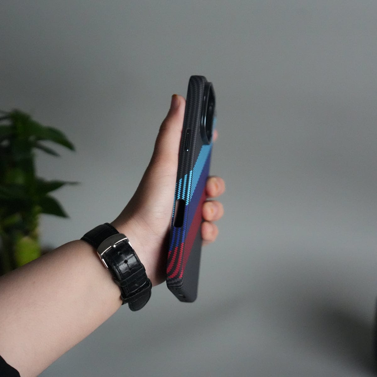 iPhone 16 Series Carbon Fiber Texture Design Hard Pc MagSafe Case Cover MintBlueRed