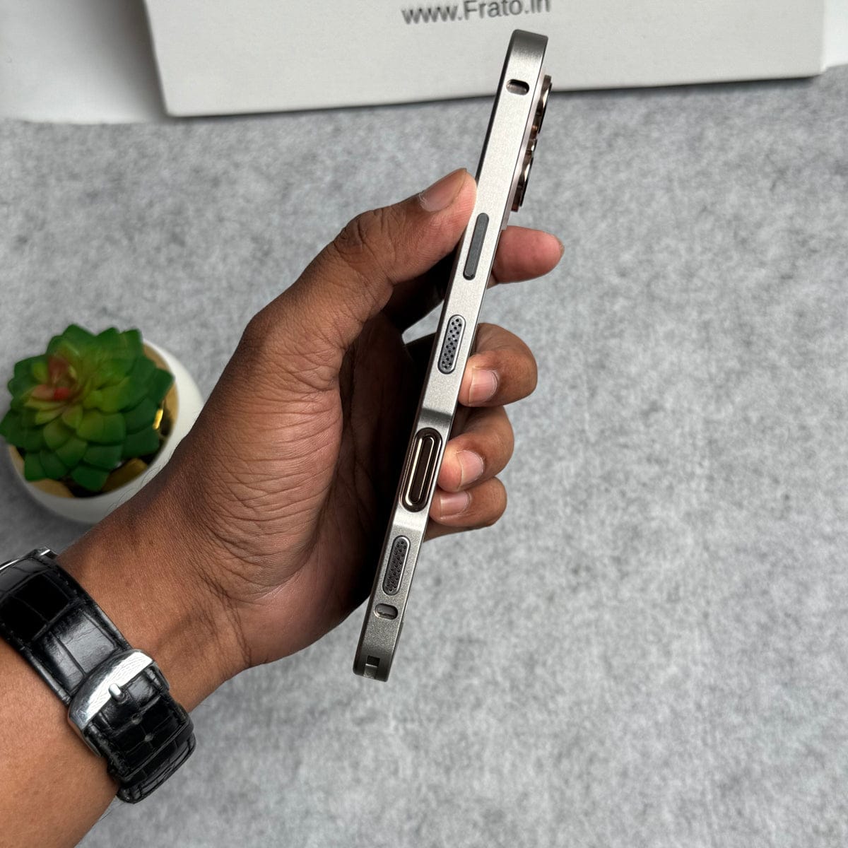 iPhone 16 Series Light Weight Aluminium Metal Bumper Frame