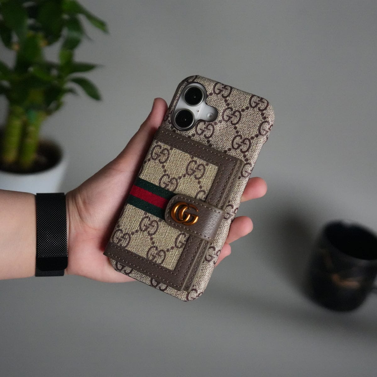 iPhone 17 Series Luxury Brand GG Wallet Case Cover