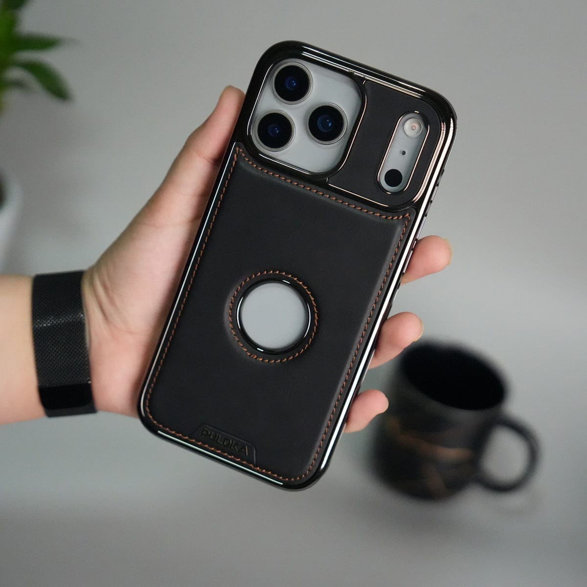 iPhone 17 Pro Max Leather Case