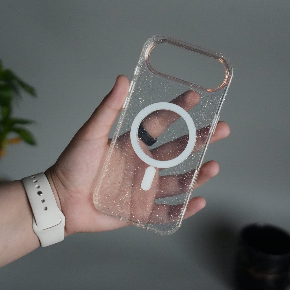 iPhone 17 Air Glitter MagSafe Case | Transparent Cover with Sparkle Finish & Metallic Camera Bumper