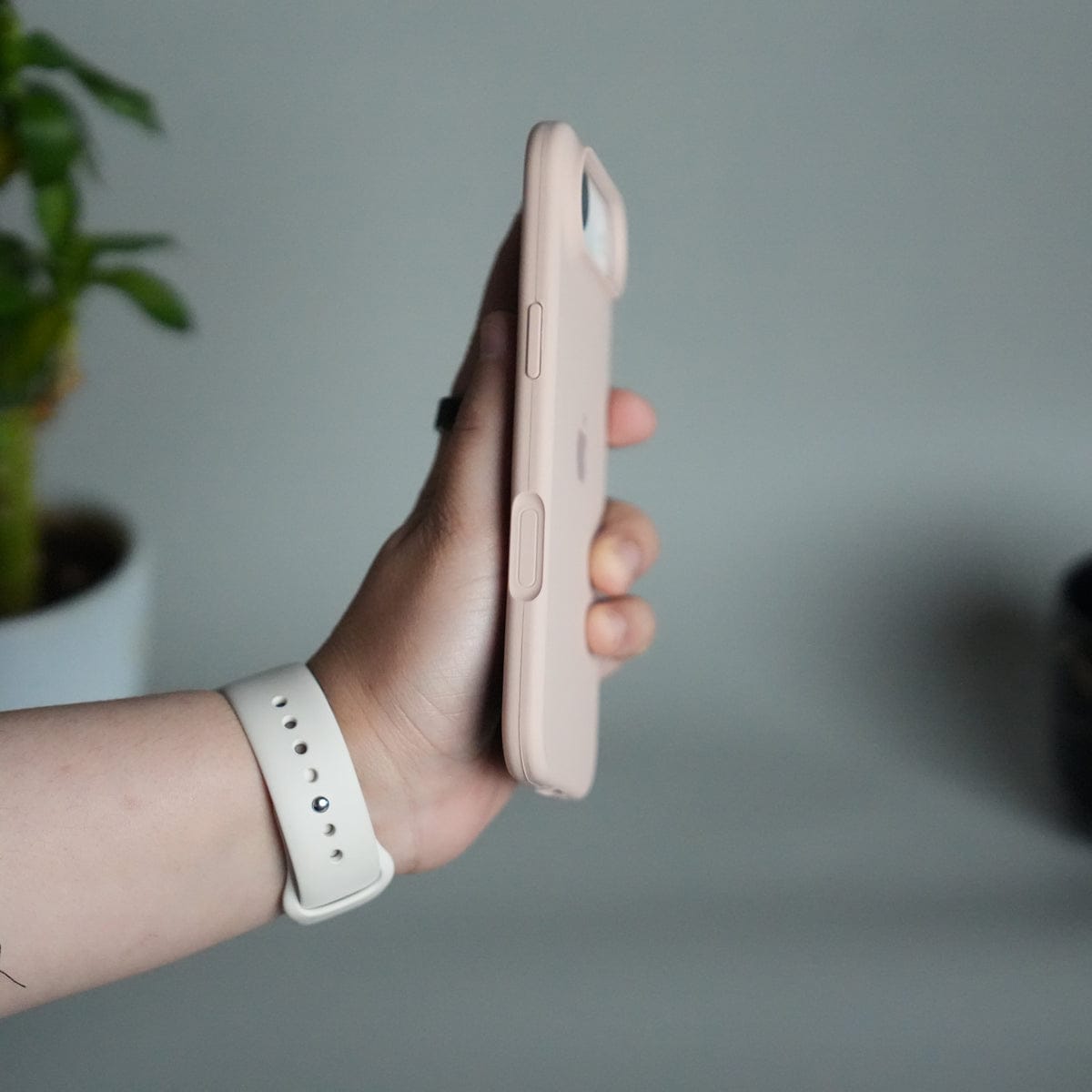 iPhone 17 Air Liquid Silicone Case Cover (Blush Pink)
