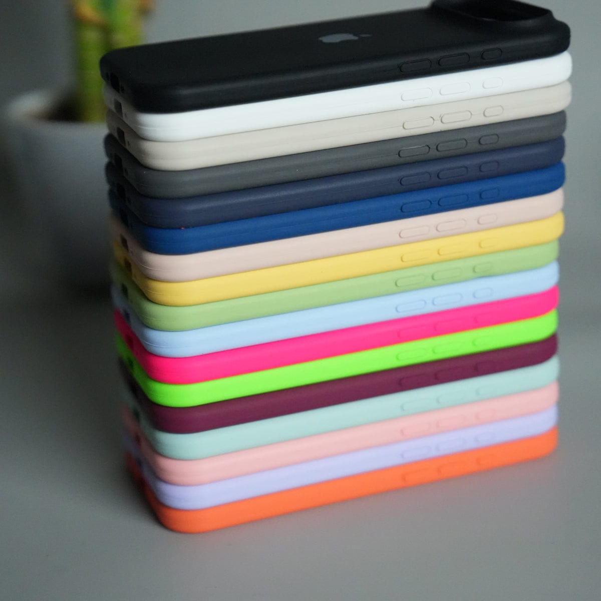 iPhone 17 Air Liquid Silicone Case Cover (Neon Pink)