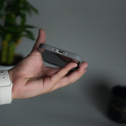 iPhone 17 Air Metal Camera Ring Carbon Fiber Design MagSafe Cover