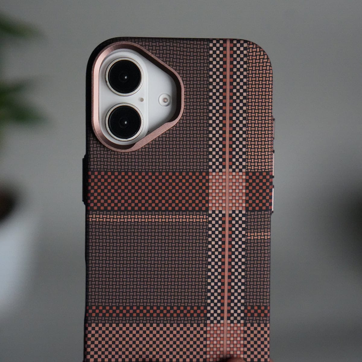 iPhone 17 Carbon Fiber Texture Design Hard Pc MagSafe Case Cover BrownWhite