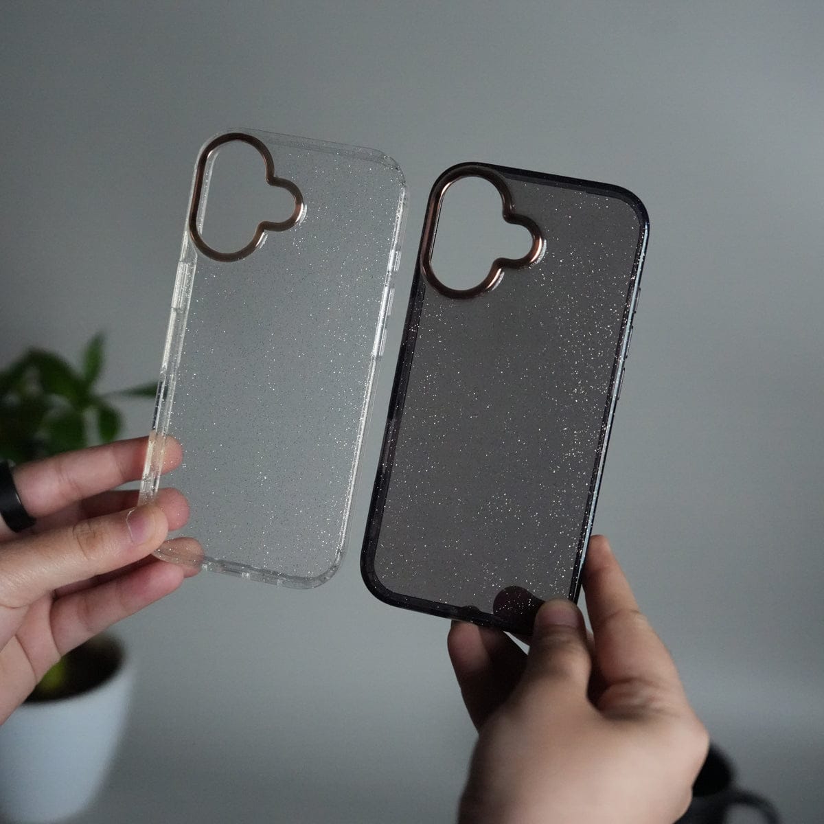 iPhone 17 Glitter Case | Transparent Cover with Sparkle Finish & Metallic Camera Bumper