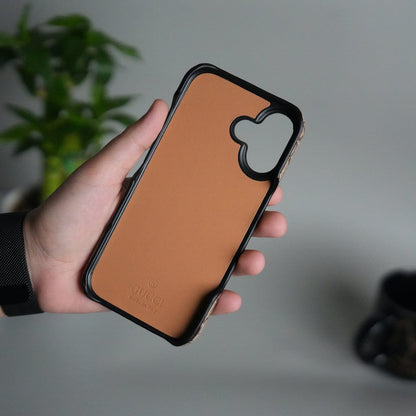 iPhone 17 Luxury 3D BEE Stripe Design Case Cover