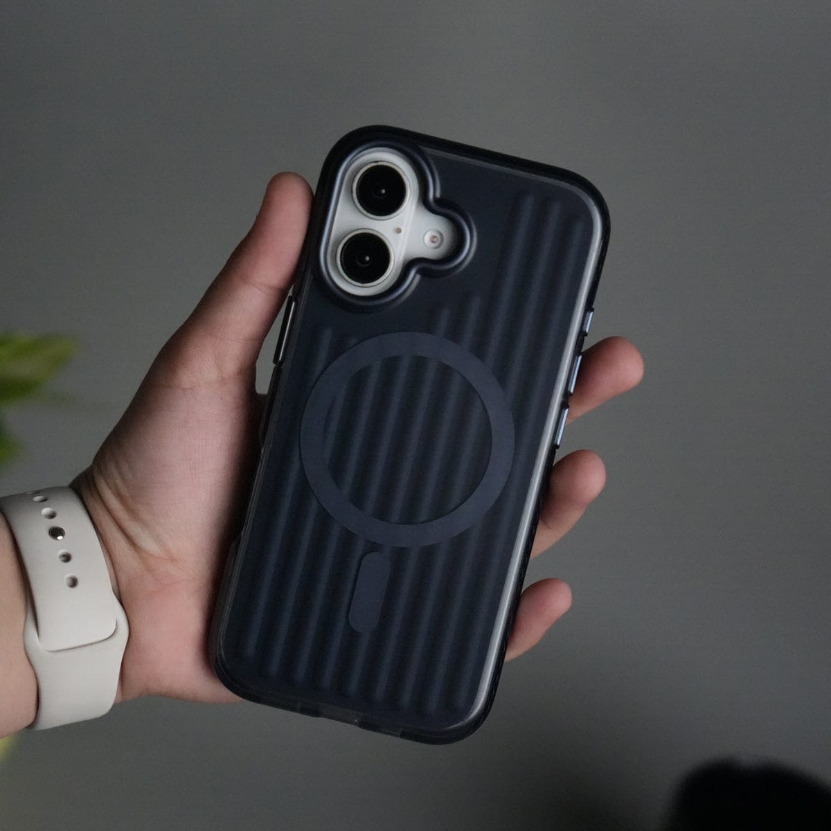 iPhone 17 MagSafe Suitcase Design Case | Shockproof Ribbed Texture Back Cover