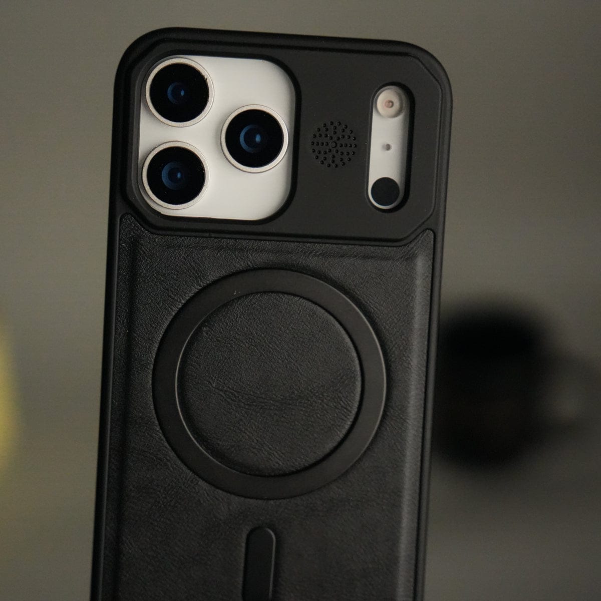iPhone 17 Pro Cover Frameless PU Leather Case