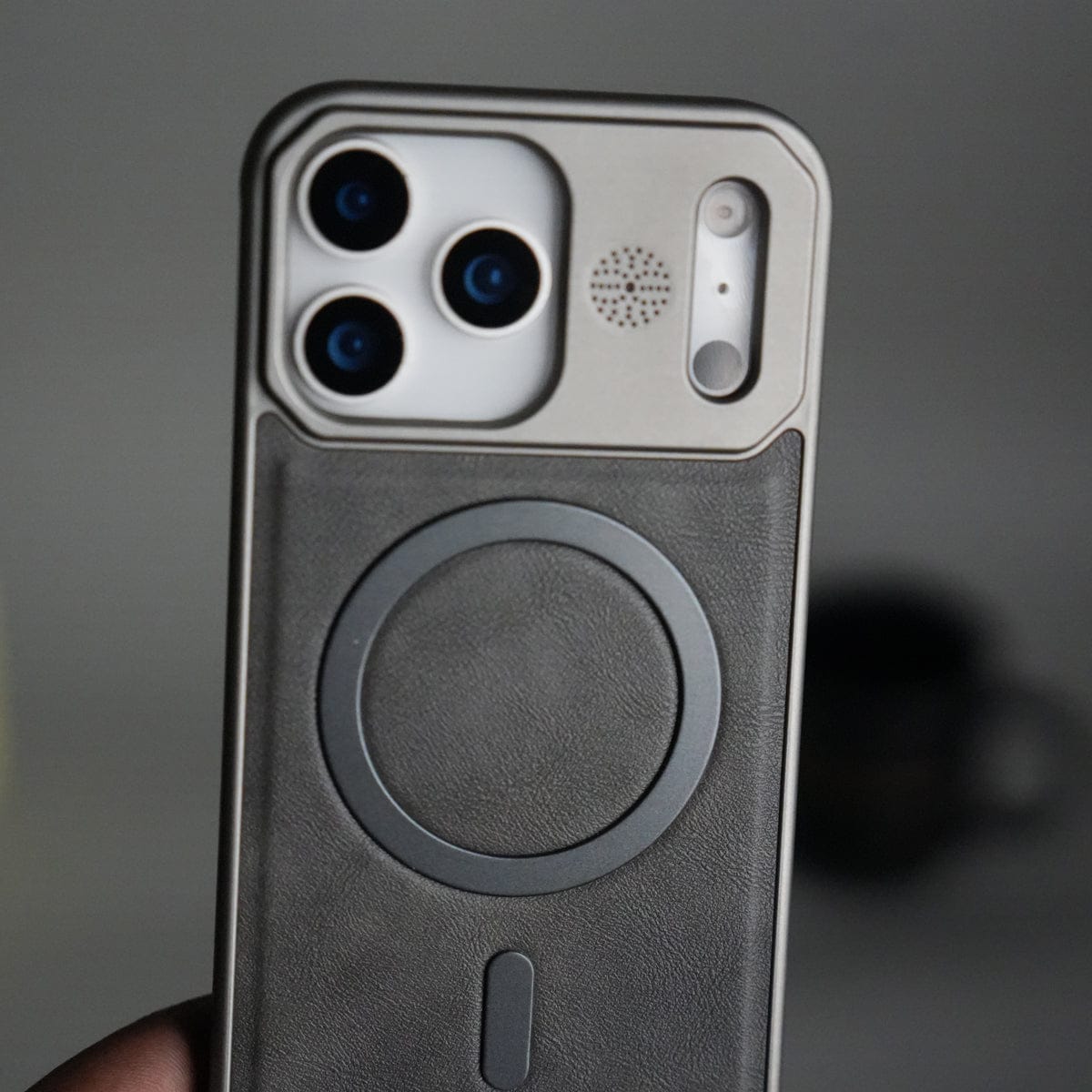iPhone 17 Pro Max Cover Frameless PU Leather Case